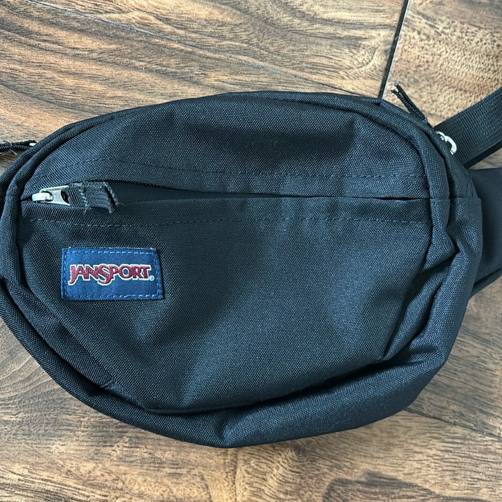 Black JanSport Fannypack
